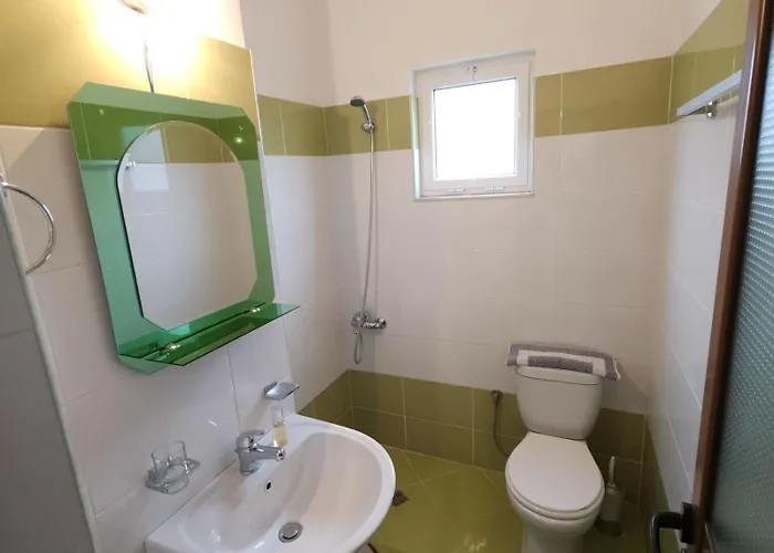 Priftani Εξαμίλιο