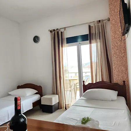 Apartment Priftani